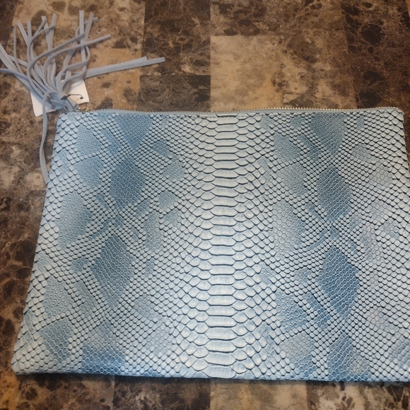 BAM FOREVER Genuine Leather  Clutch Purse Bag Pouch Women's auqua - Picture 1 of 3